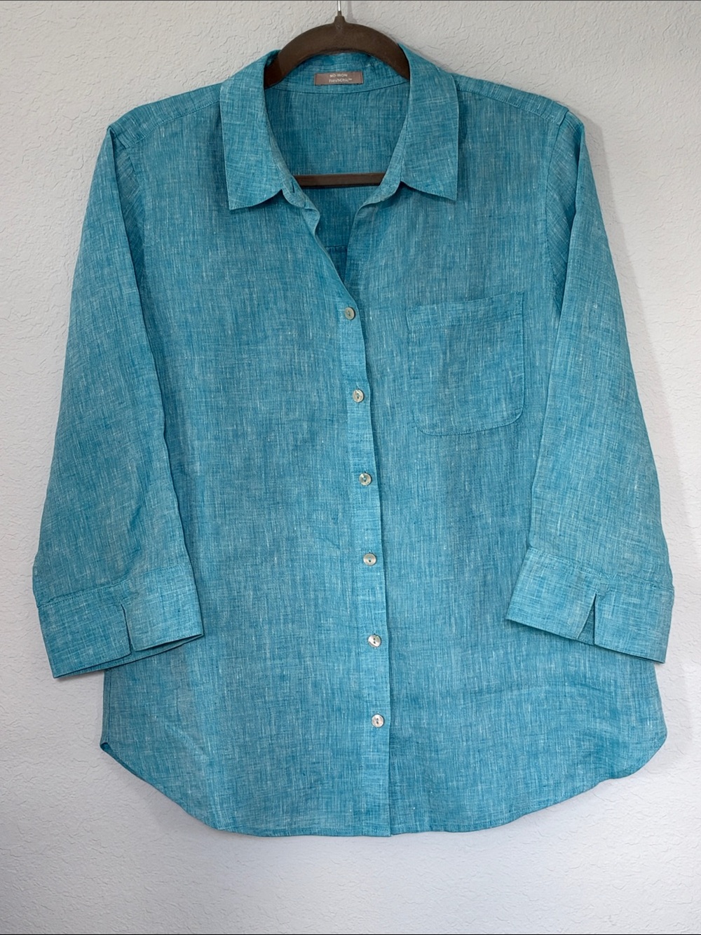 Chico's No-Iron FreshChic 100% Linen Turquoise Button Down Shirt